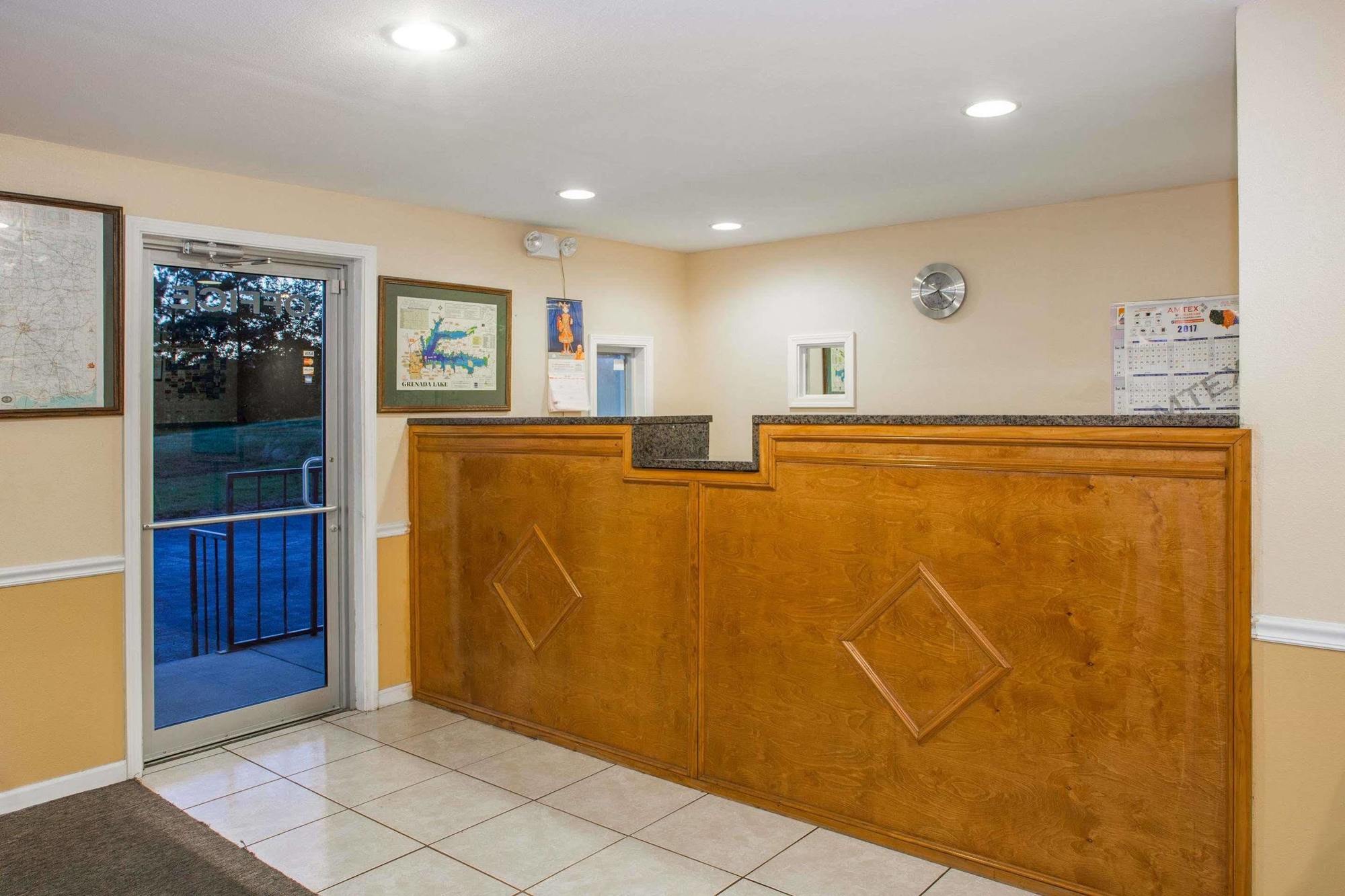 Knights Inn גרנדה מראה חיצוני תמונה